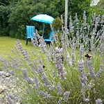 Liegeplatz No 44 - Zwischen Kreidesee & Ostedeich *